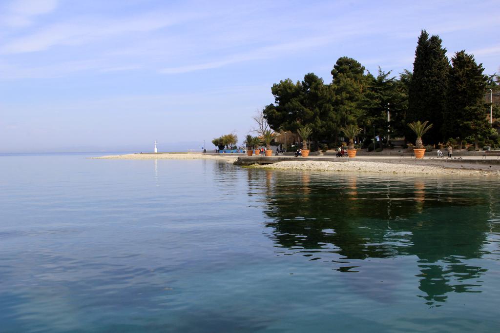 Apartma Ema Izola Esterno foto