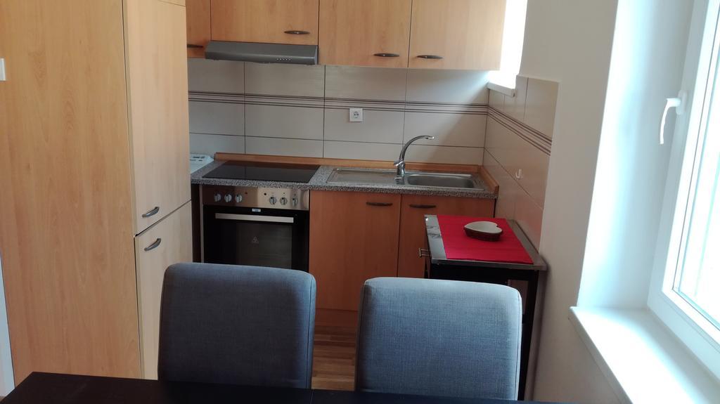 Apartma Ema Izola Esterno foto